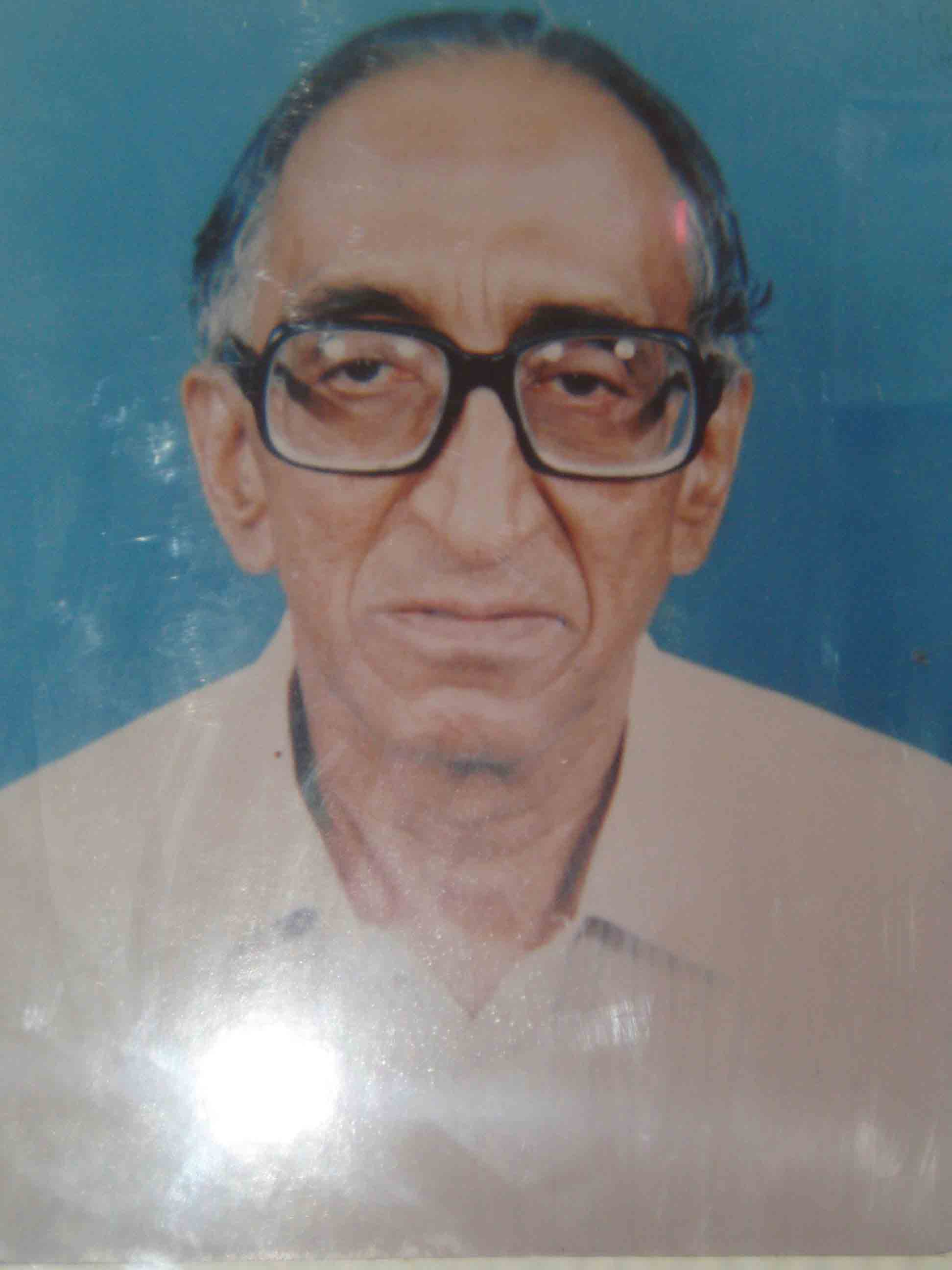 Dr K R Devanath